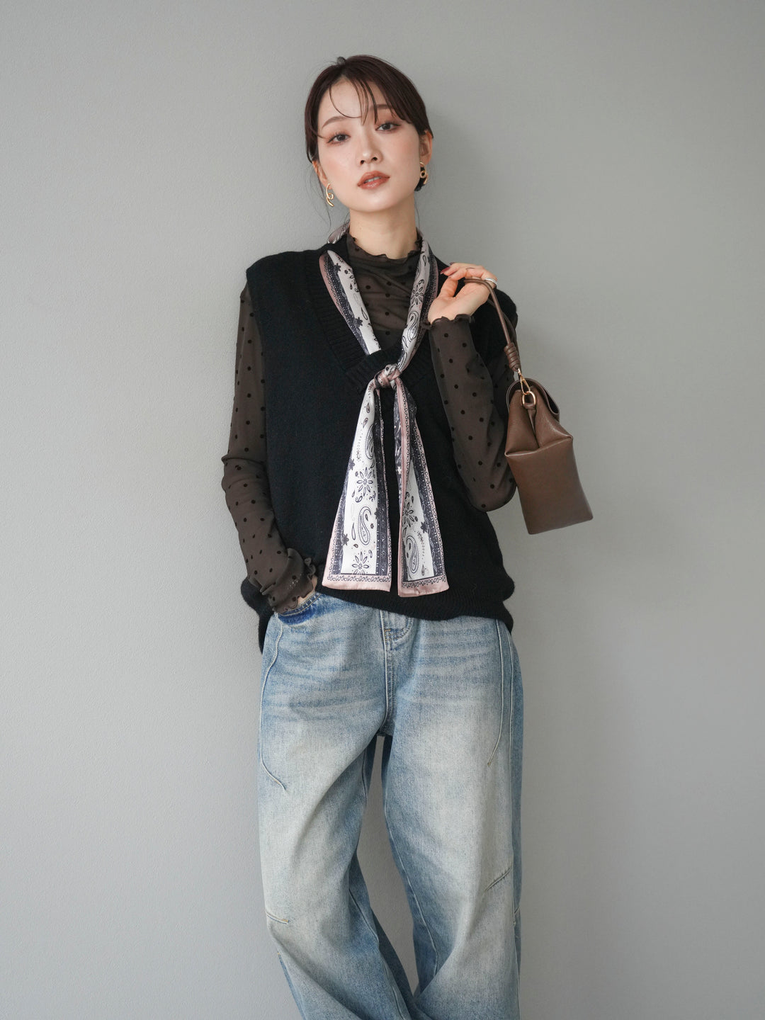 [予約]スカーフ付きニットベスト/black