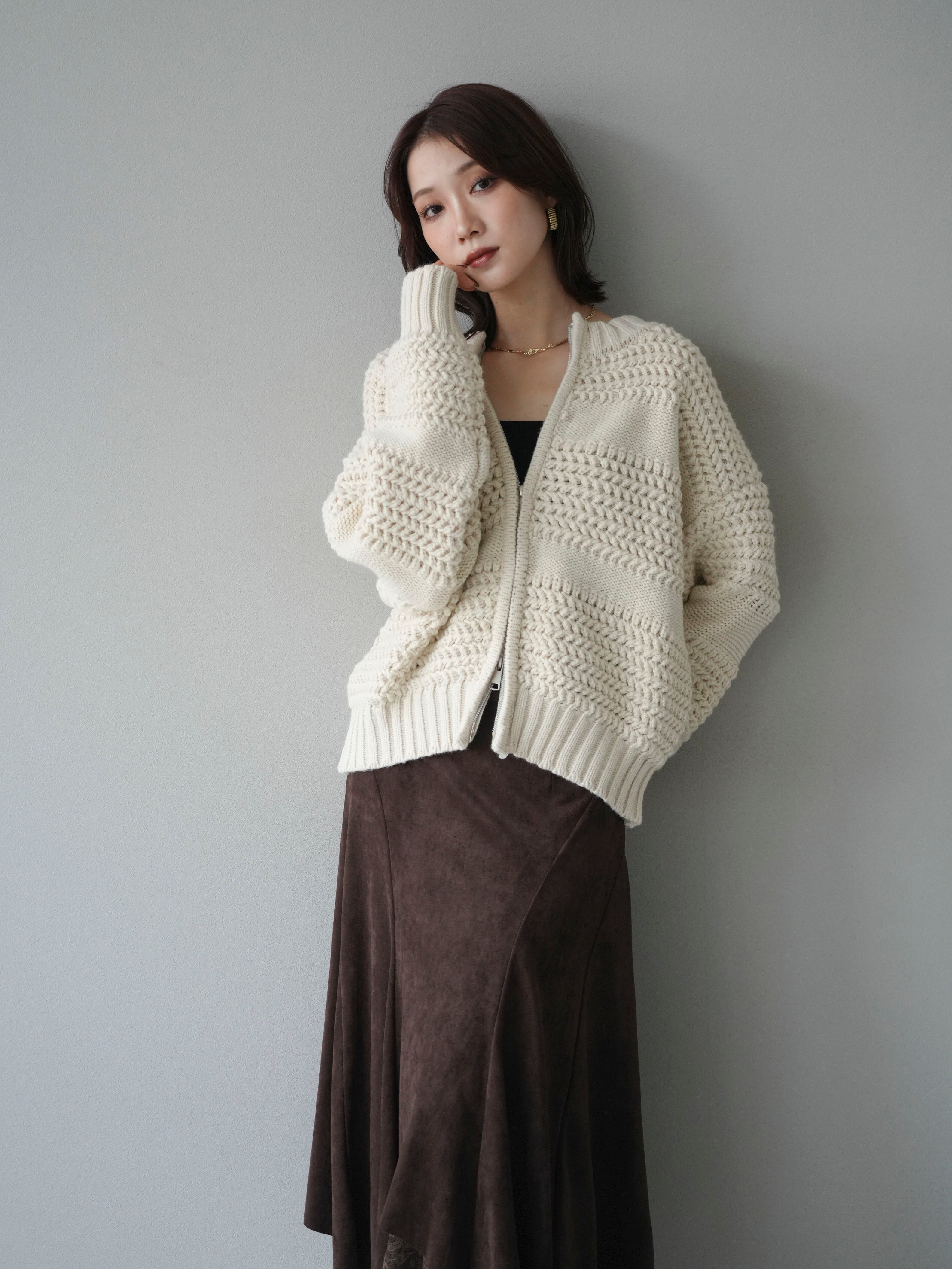 予約]ケーブル編みZIPニットカーディガン/ivory – Lumier