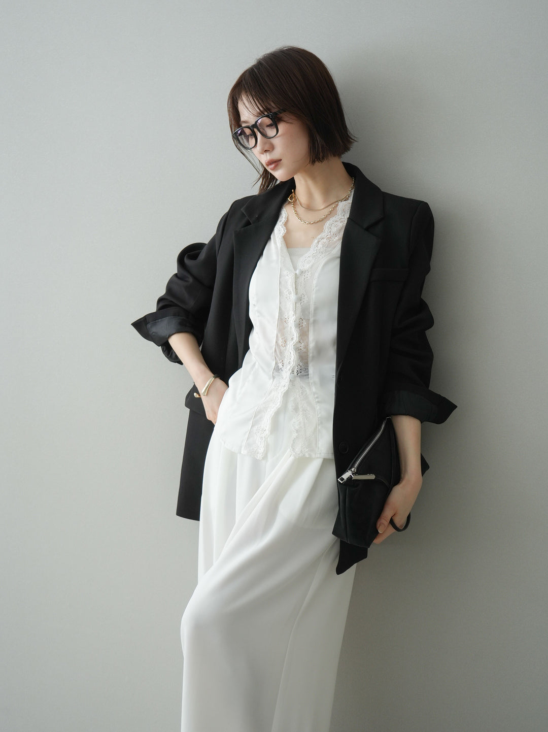 [SET]バックスリットデザインジャケット+ノースリサテンレースキャミソール(2set)