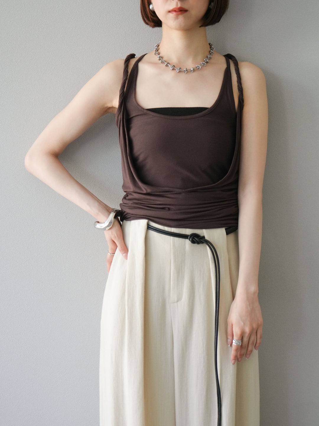 [予約]レイヤードツイストタンクトップ/ブラウン