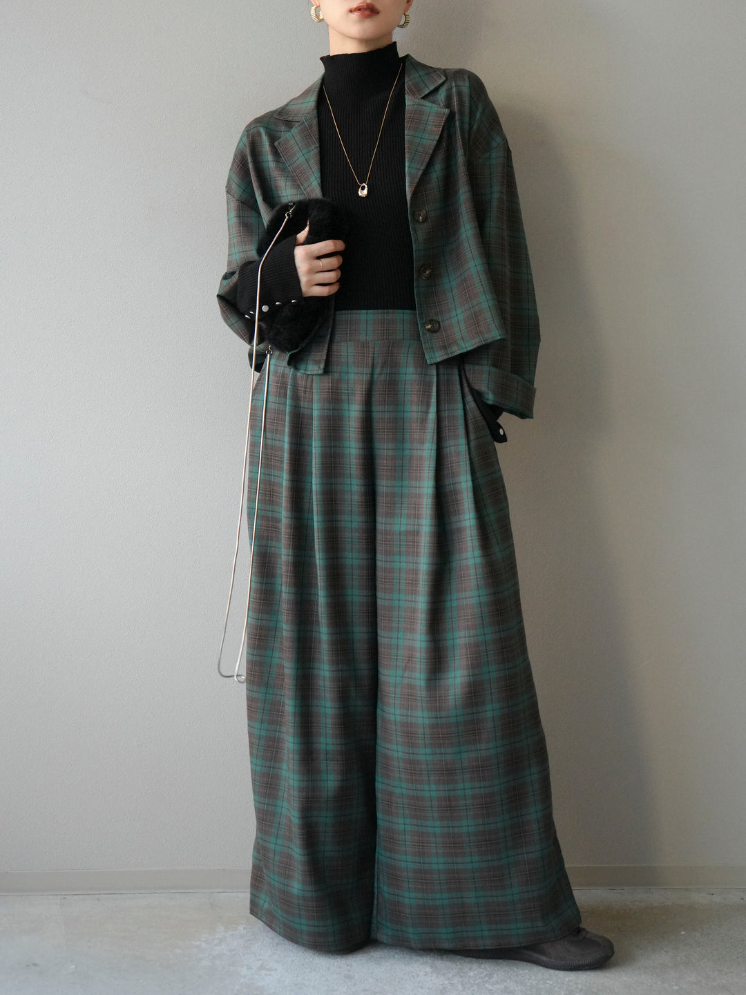 [SET] 格紋短外套+格紋休閒褲（2件組）