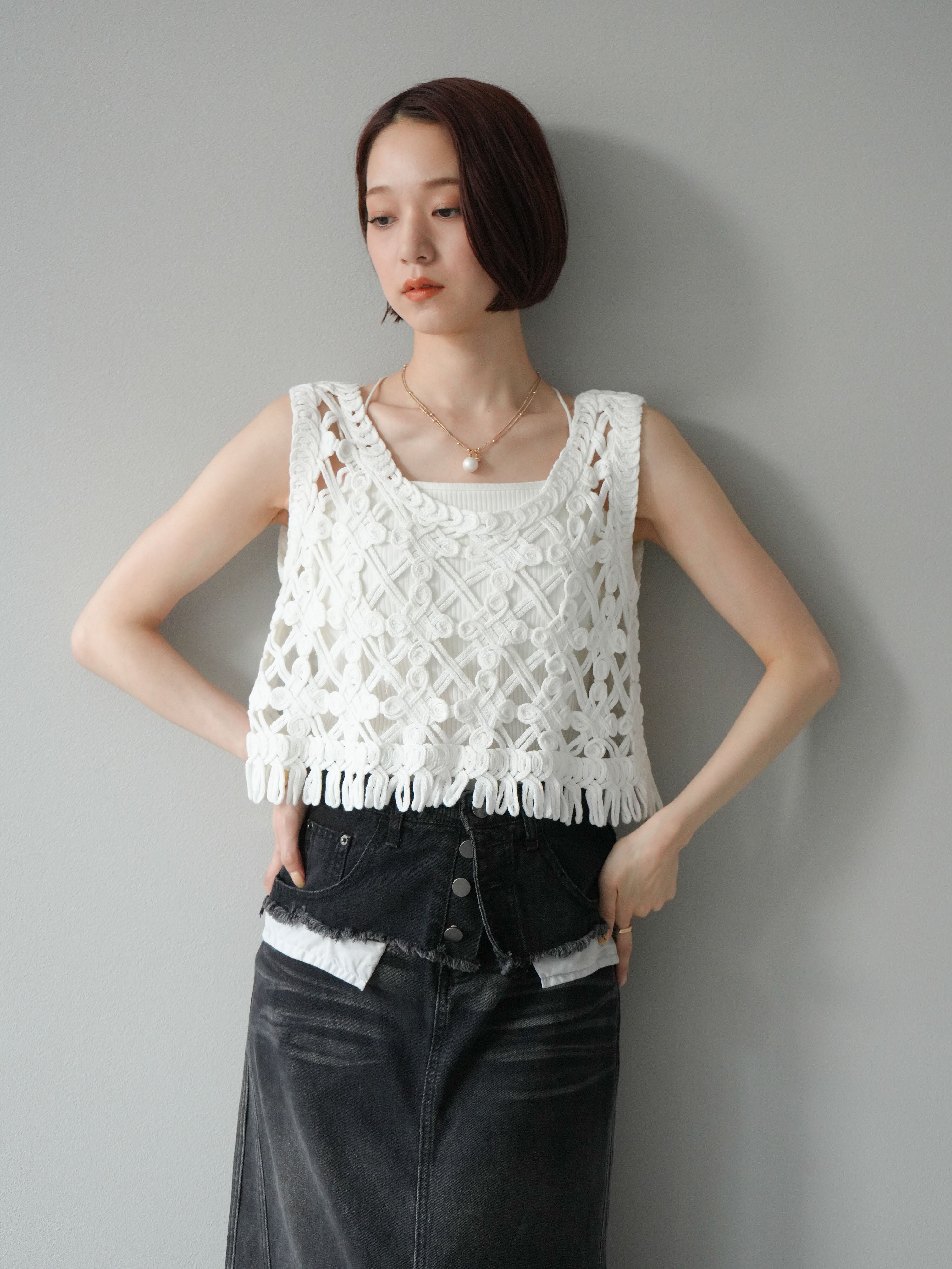 予約]クロシェ編みフリンジベスト/オフホワイト – Lumier