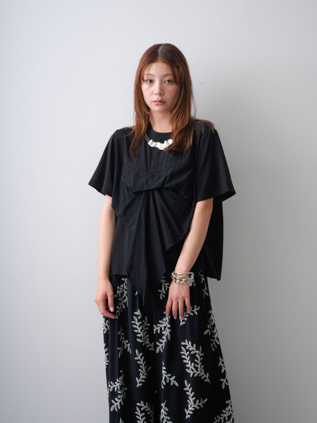 [SET]ラッフルドッキングTEE+リーフプリントタックワイドパンツ(2set)