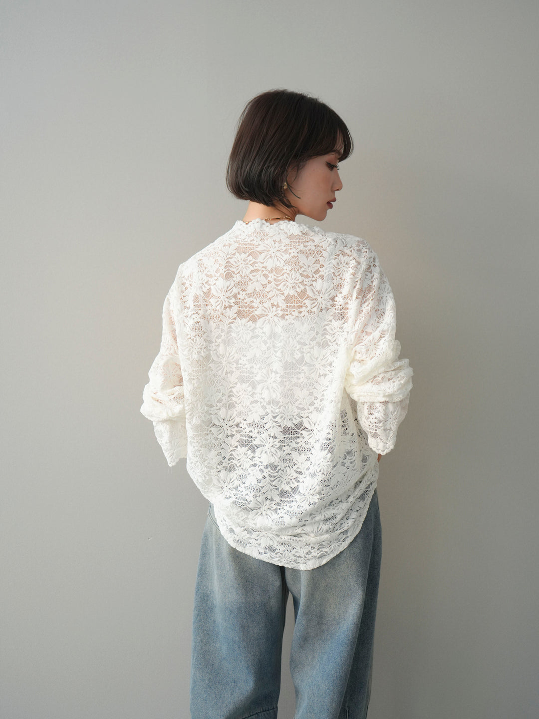 [予約]Vネックレースブラウス/white