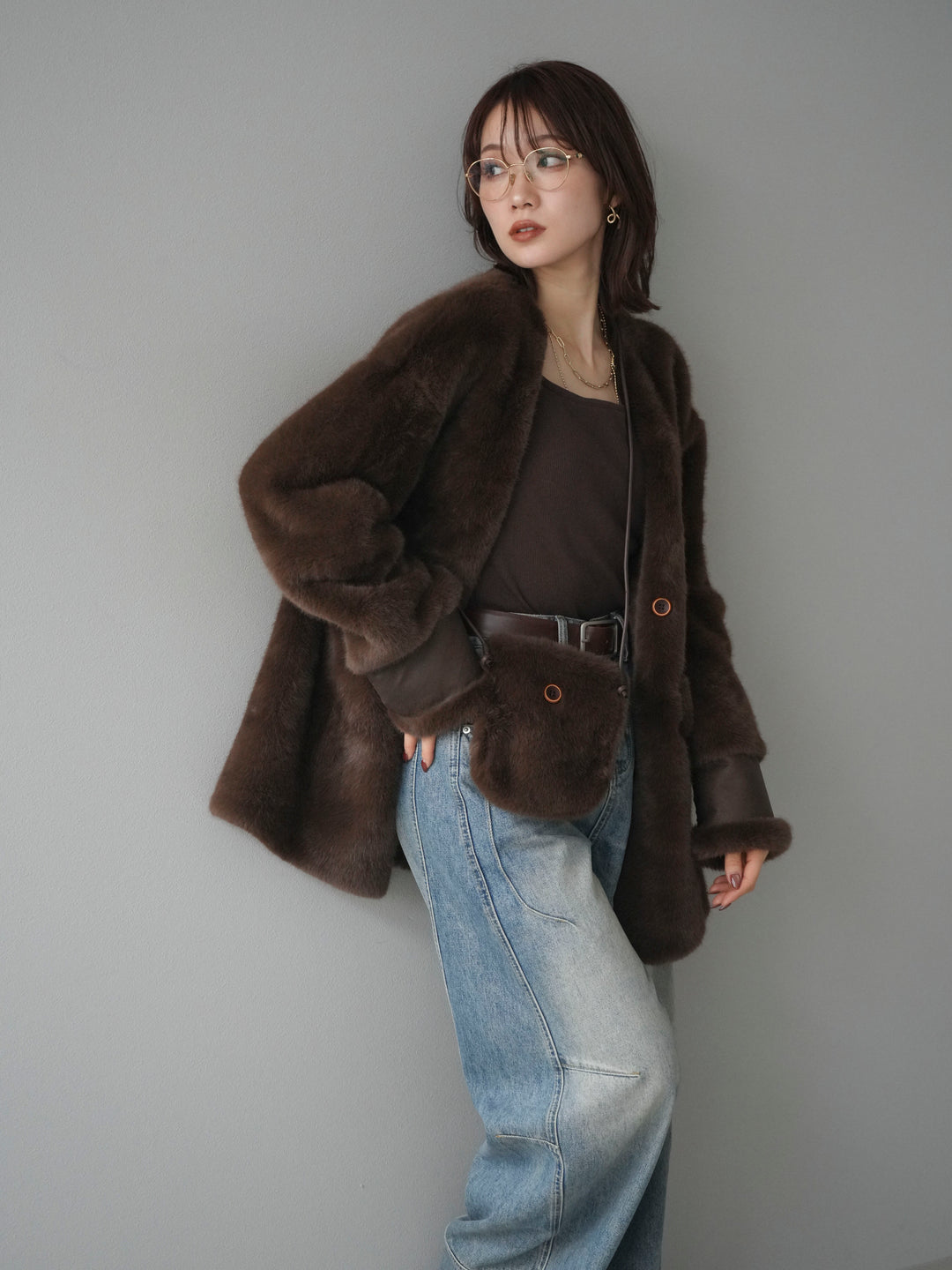 [SET]バッグ付エコファーノーカラーコート+ベルト付カーブデニムパンツ(2set)