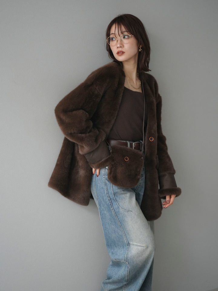 [SET]バッグ付エコファーノーカラーコート+ベルト付カーブデニムパンツ(2set)