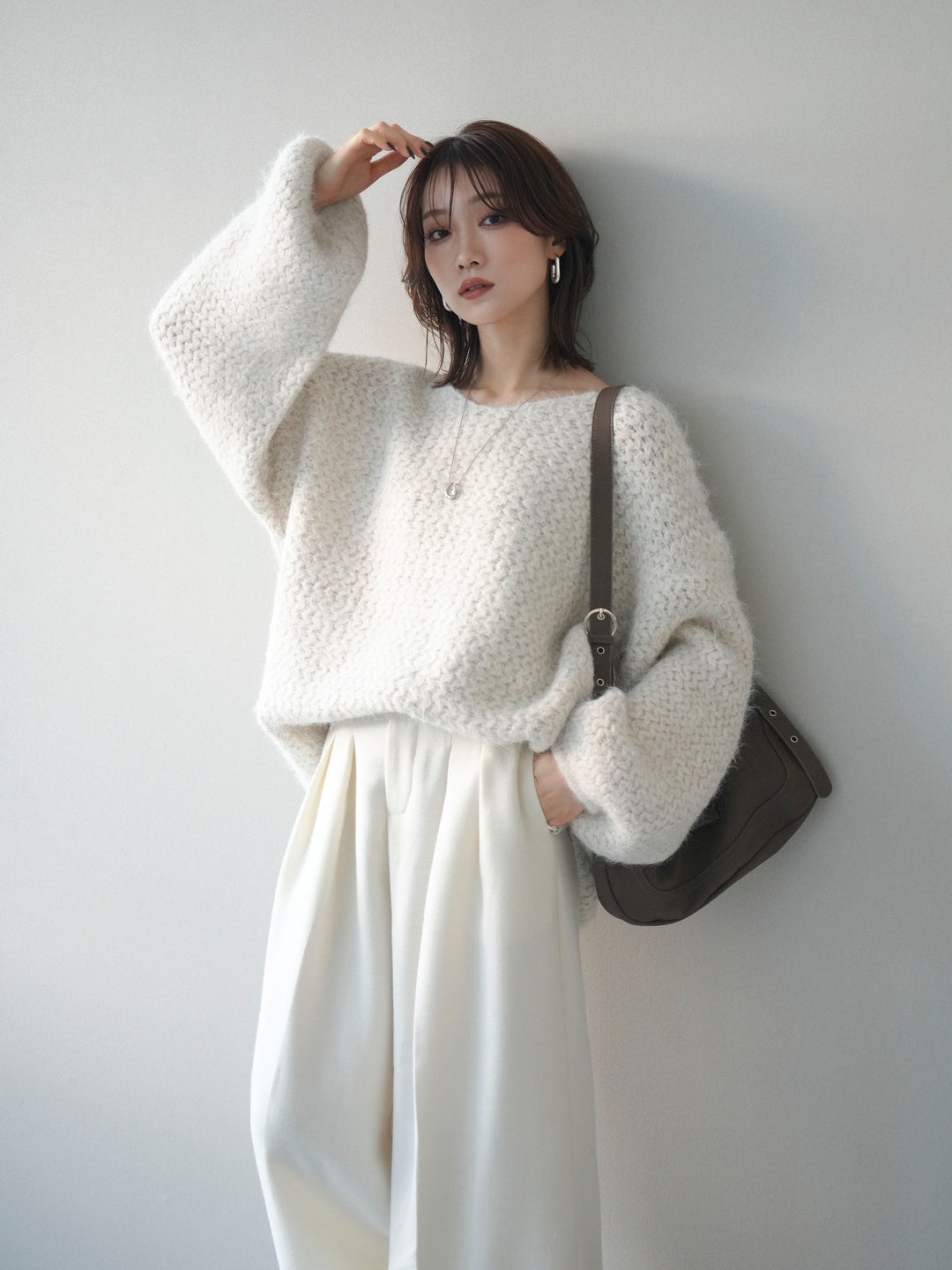 [予約]ウールタッチラメミックスヤーンVネックニットプルオーバー/ivory