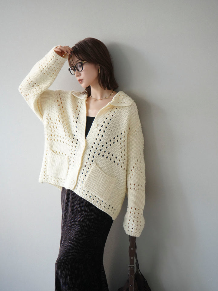 [予約]丸襟透かし編みニットカーディガン/オフ