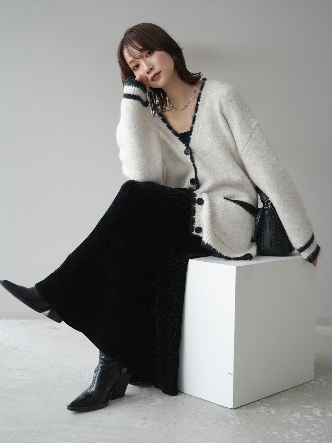 [予約]バイカラーラメニットカーディガン/ivory