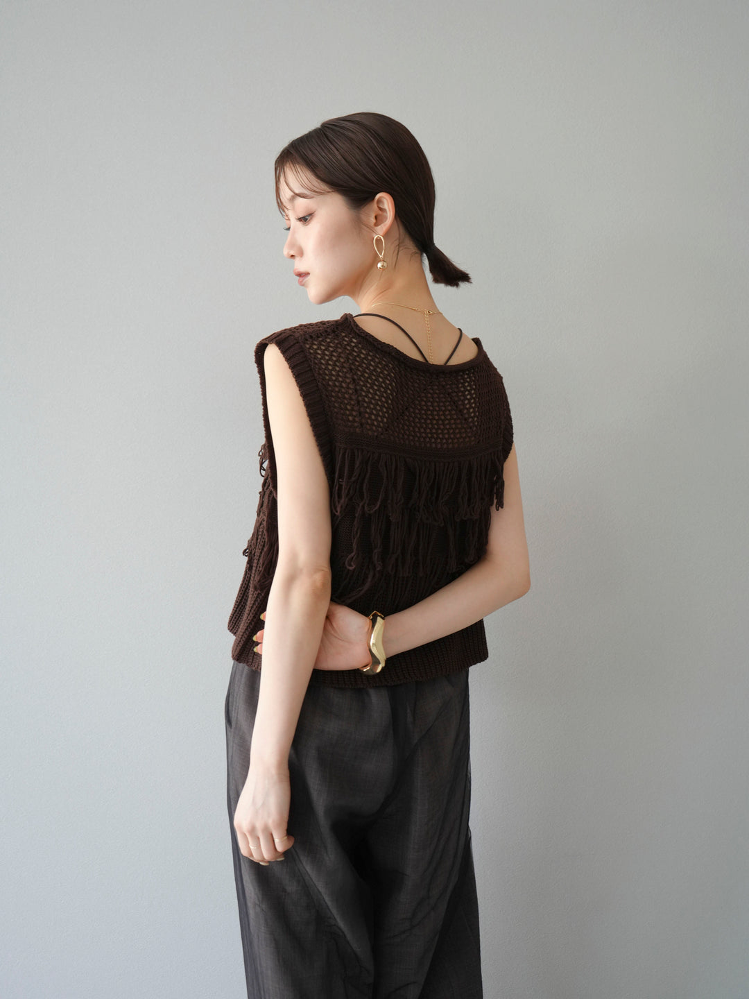 [SET]透かし編みフリンジニットトップス+コード刺繍チュールレイヤードパンツ(2set)