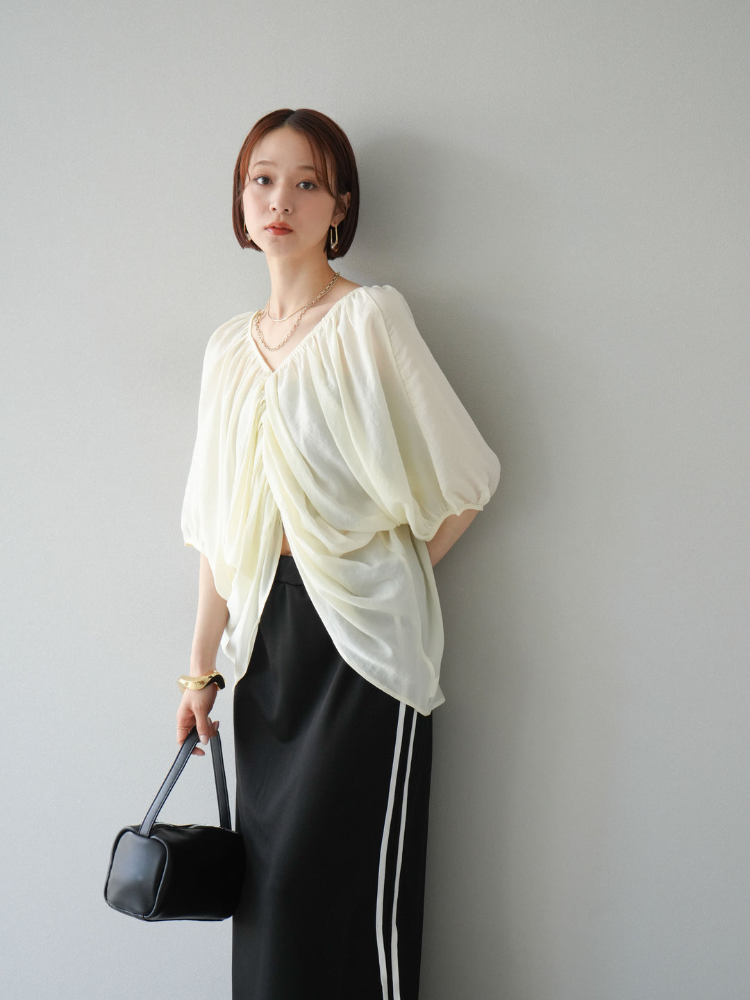[予約]ボリュームスリーブシアータックブラウス/アイボリー