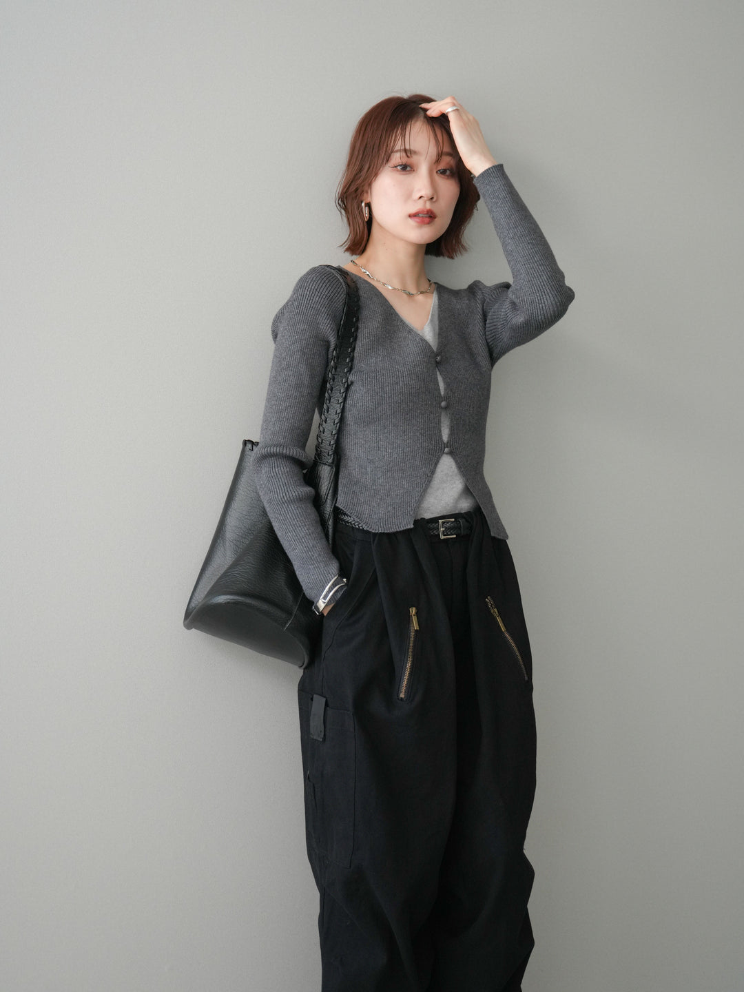 [SET]Vネック配色レイヤードスリットニットトップス+選べるアクセセット(2set)