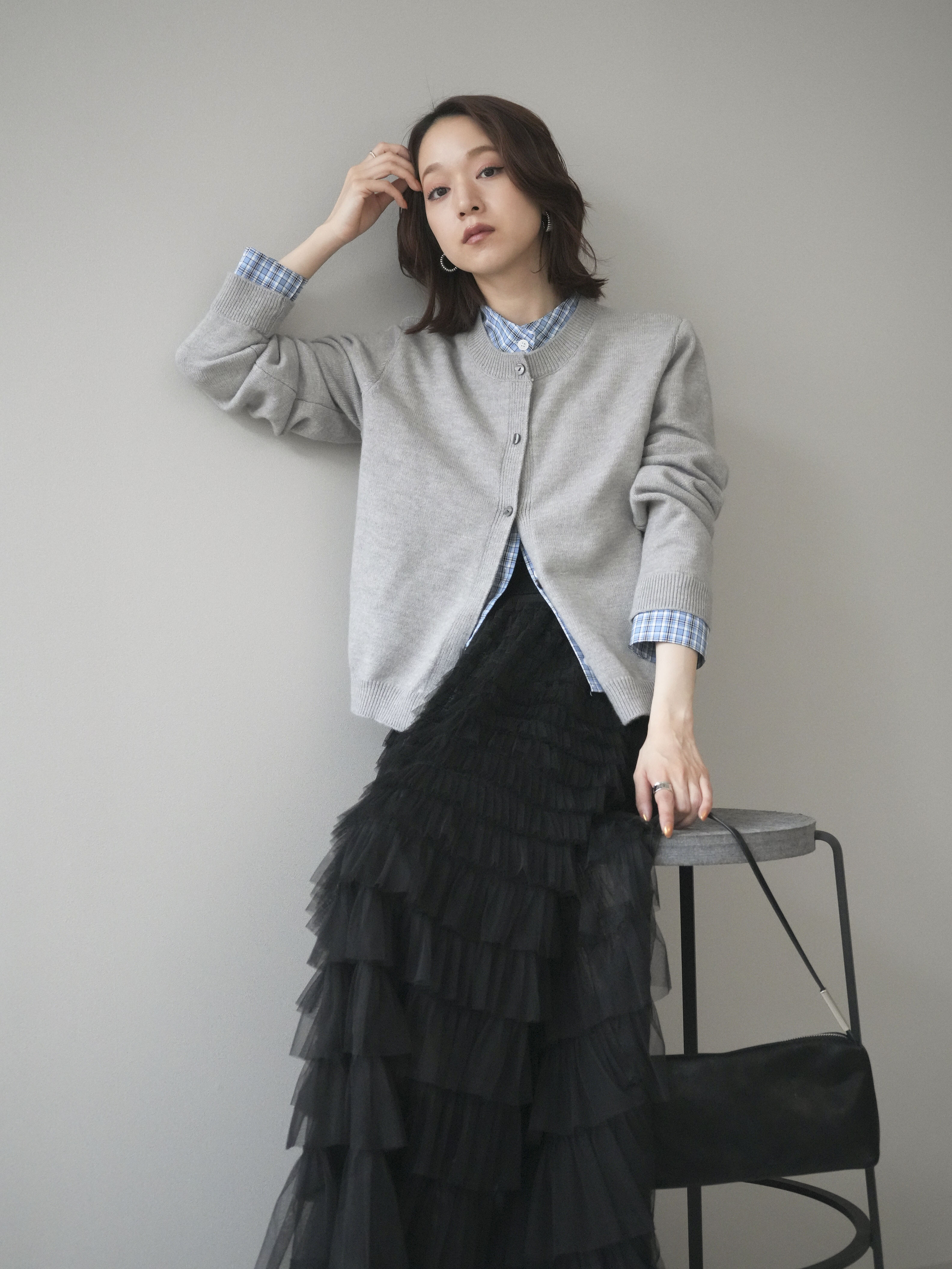 予約]チェックシャツレイヤードデザインニットカーディガン/gray – Lumier