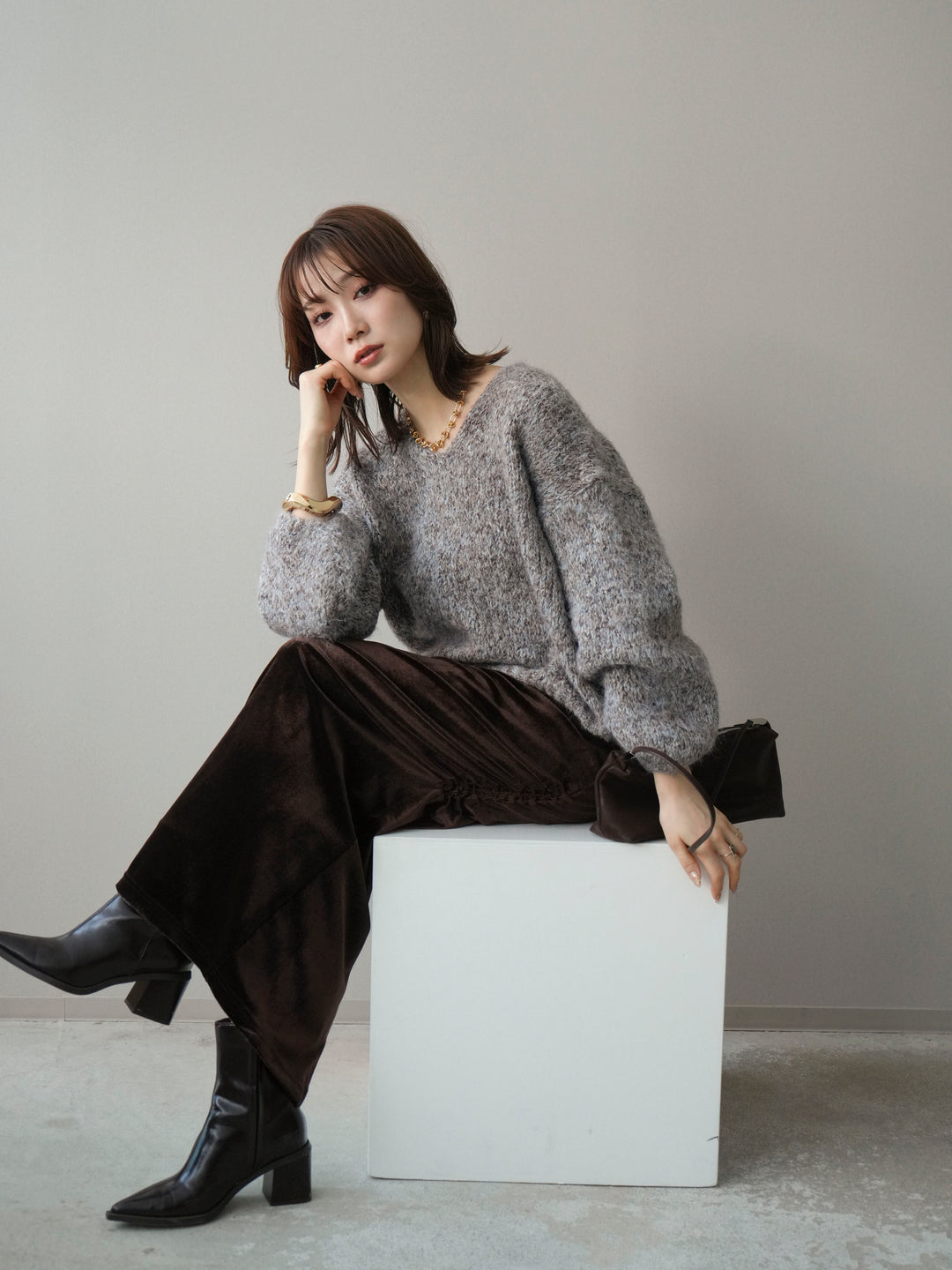 [SET]Vネックミックスヤーンニットプルオーバー+ギャザーベロアスカート(2set)