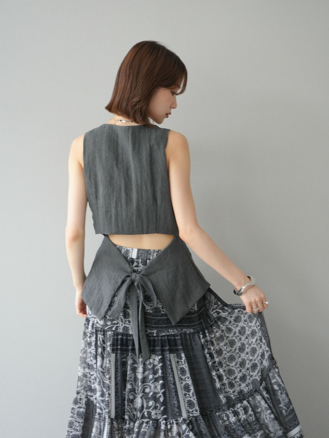 [SET]リネンタッチバックオープンベスト＆ニュアンス柄マキシスカートSET UP(2set)