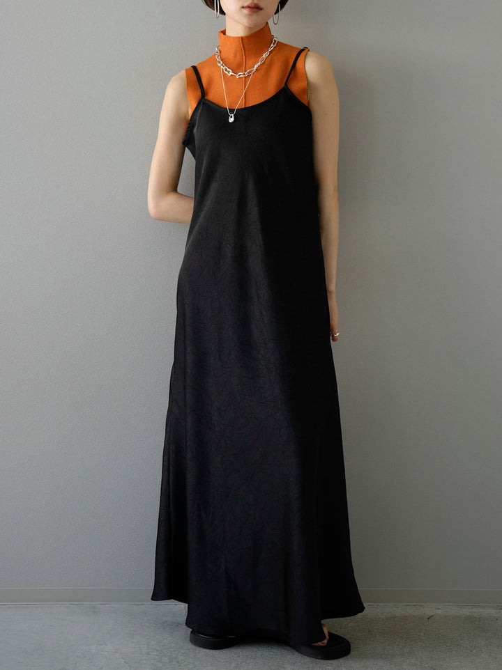 [Pre-order] Crushed Satin Camisole Dress/Black