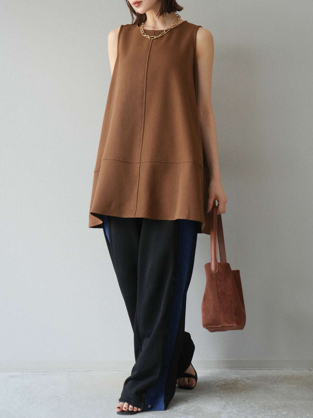 [予約]フレアノースリーチュニック/ブラウン