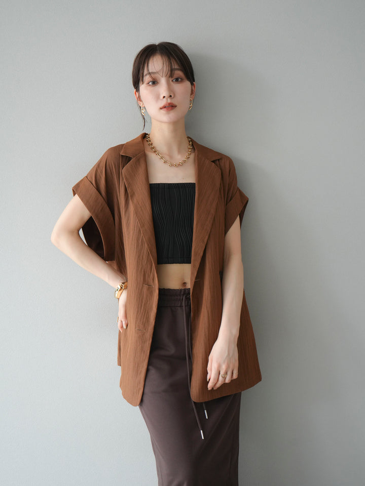 [SET]リネンライクノースリーブダブルジレ+ウェーブパイピングカップ付ベアキャミソール(2set)