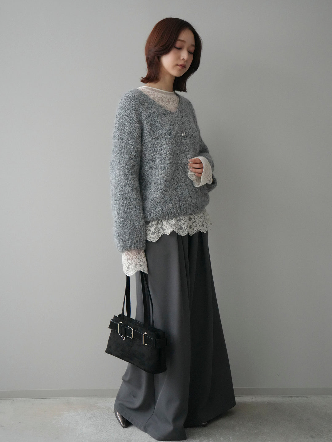 [SET]Vネックミックスヤーンニットプルオーバー+テープベルトタックバギーパンツ(2set)