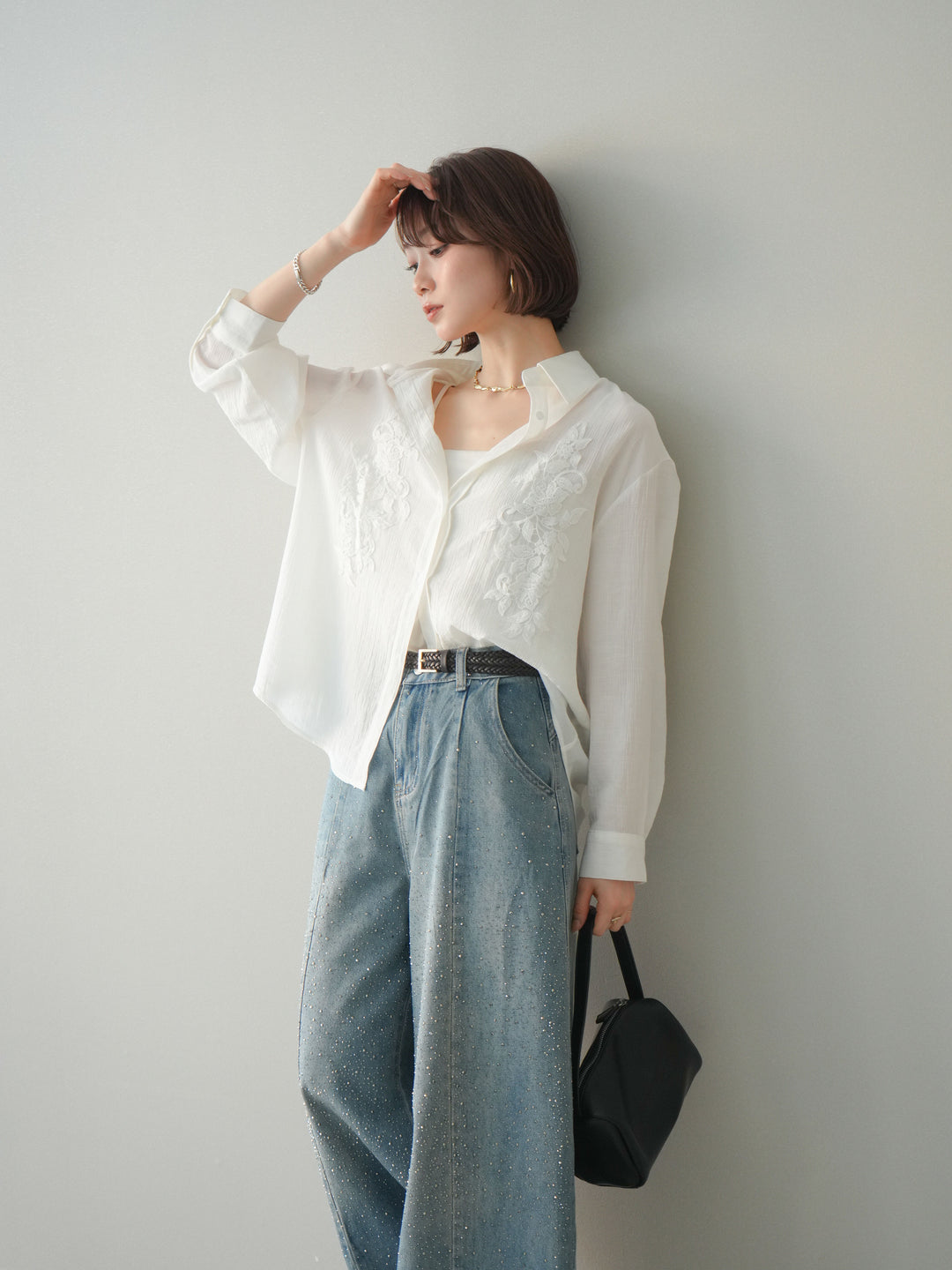 [SET]楊柳刺繍ブラウス+フロントビジューカーブデニムパンツ(2set)