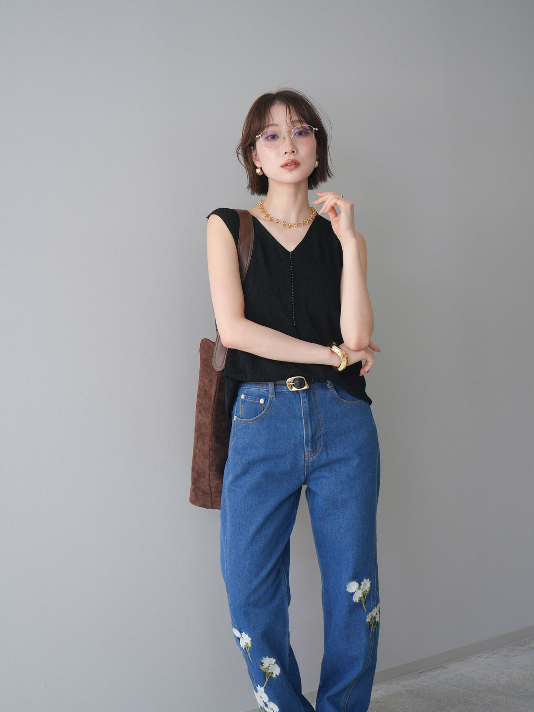 [SET]パールデザインVネックニットトップス+フラワー刺繍ストレートデニム(2set)