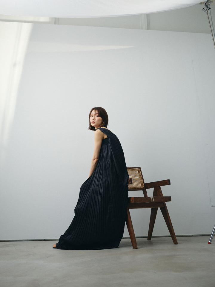 [SET] 緞面褶皺V領洋裝 + 緞面褶皺V領洋裝 (2set)