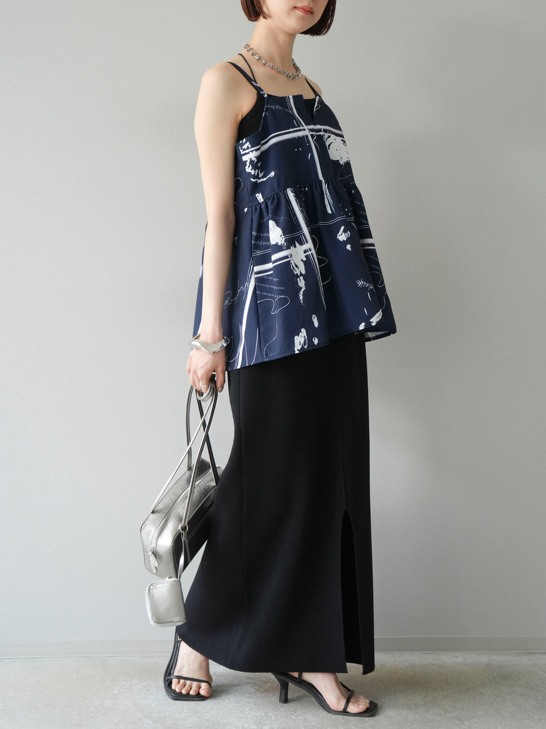 [予約]レーヨンポリIラインニットスカート/ブラック