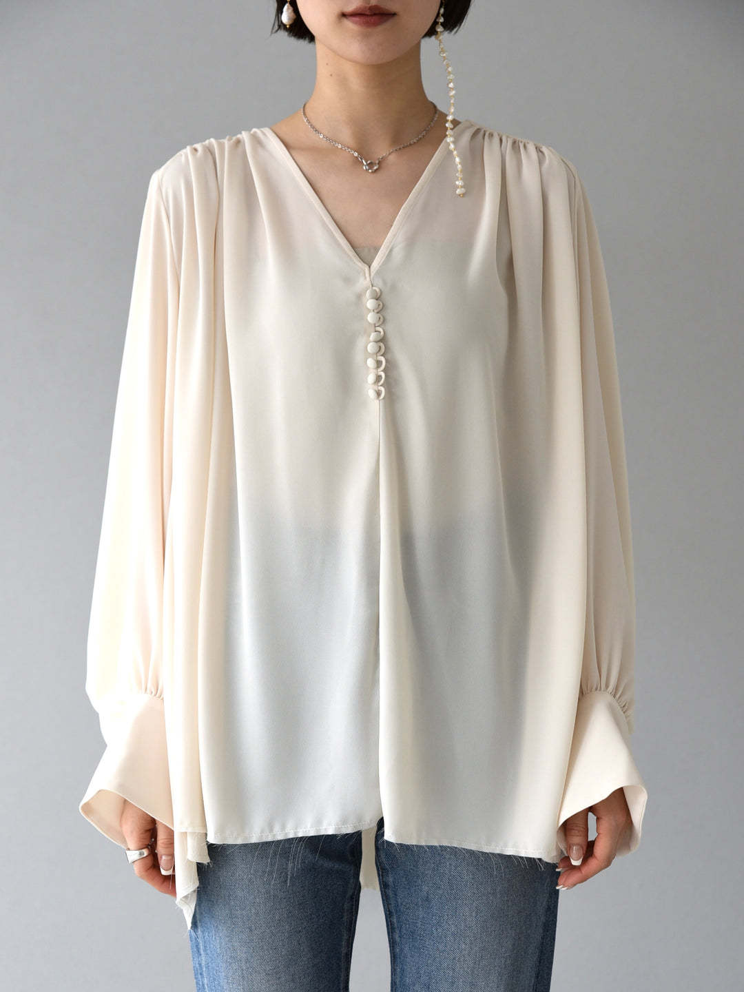 [予約]TUCK CHIFFON BLOUSE/IVORY