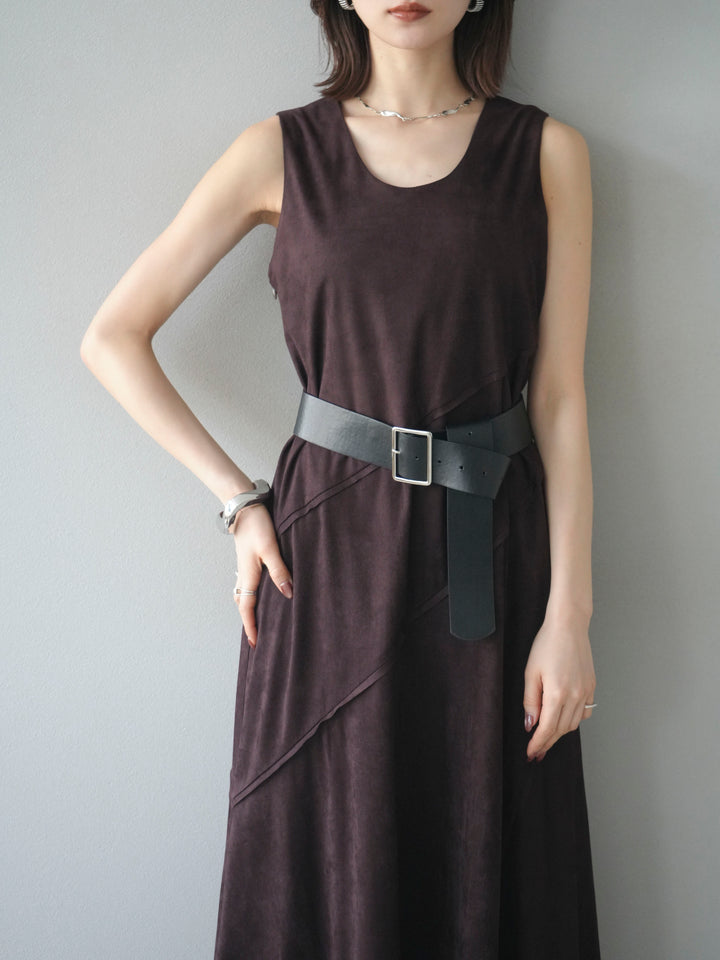 [予約]スエードアウトシームデザインベルト付ワンピース/bordeaux
