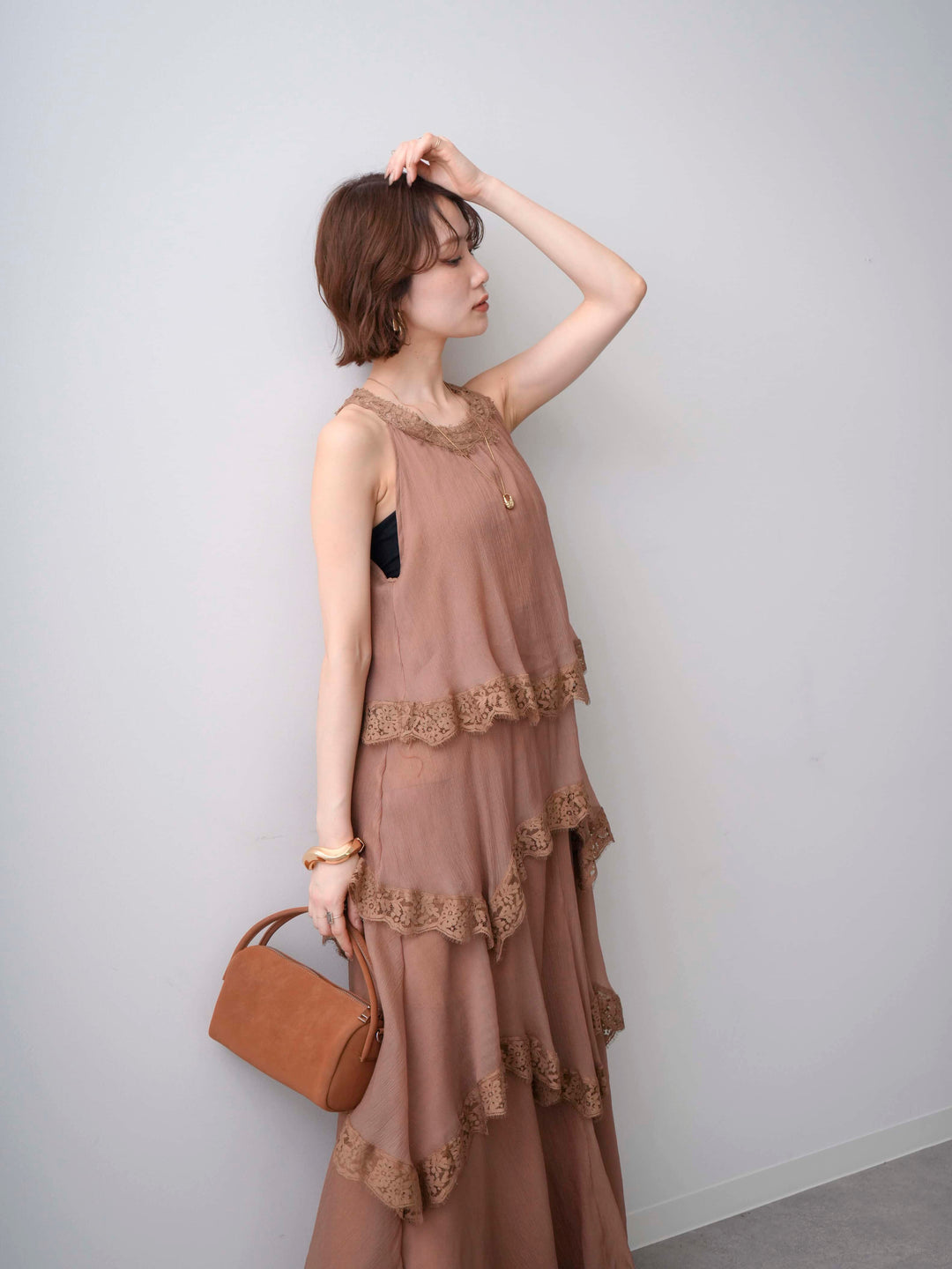 [予約]レースヘムティアードノースリドレス/brown
