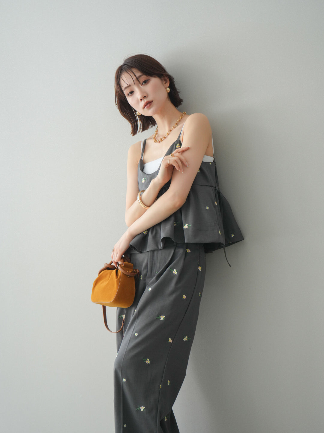 [SET]フラワー刺繍ビスチェ+フラワー刺繍タックパンツ(2set)