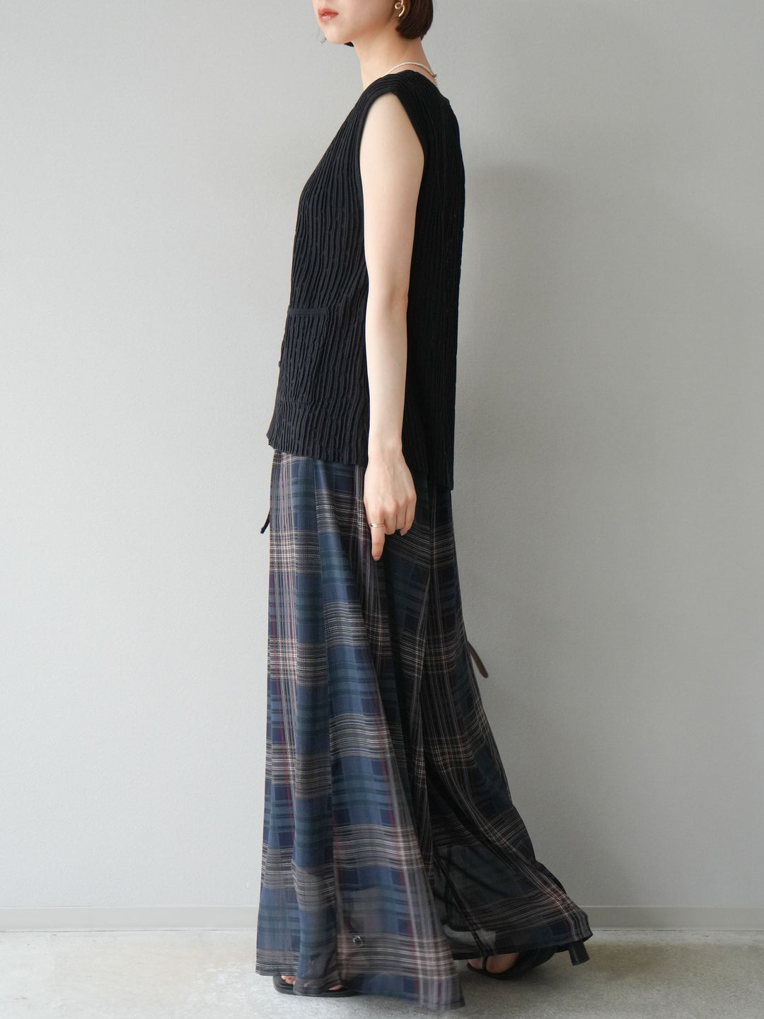 [預購] 透視格紋寬鬆褲/藏青色