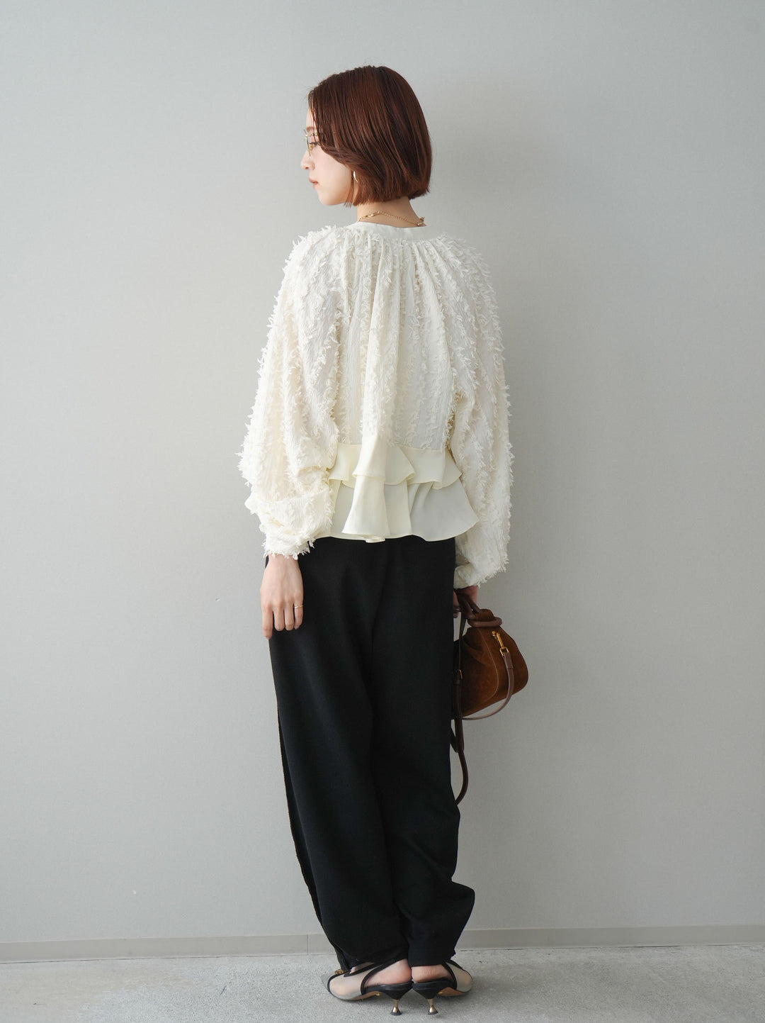 [SET]ジャガードぺプラムフリルブラウス+2WAYデザインスウェットパンツ(2set)