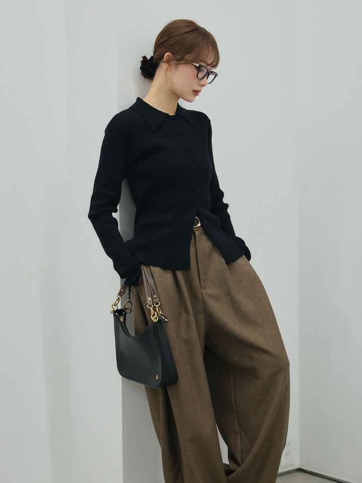 [予約]くるみボタンポロリブニットトップス/black