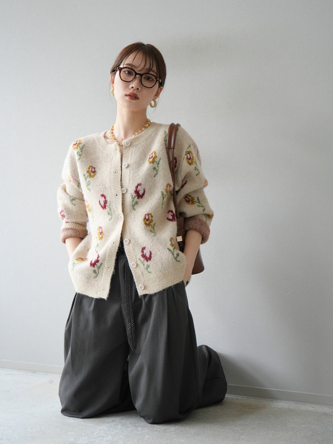 [予約]ウールタッチフラワーニットカーディガン/アイボリー