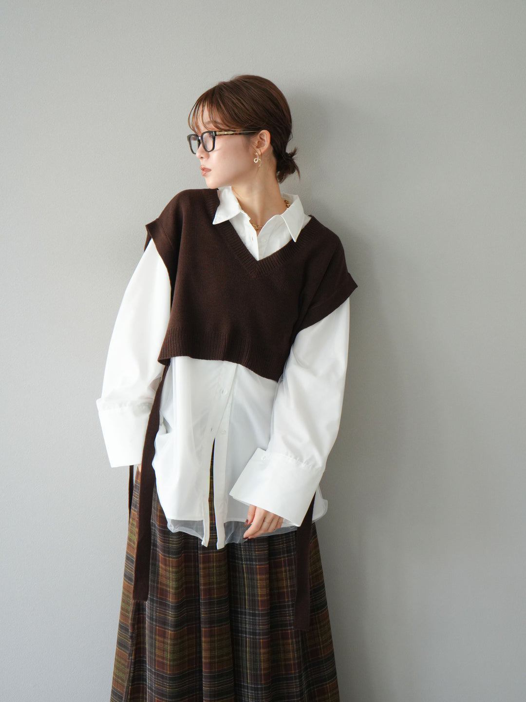 [予約]サイドリボンVネックショートニットベスト/ブラウン