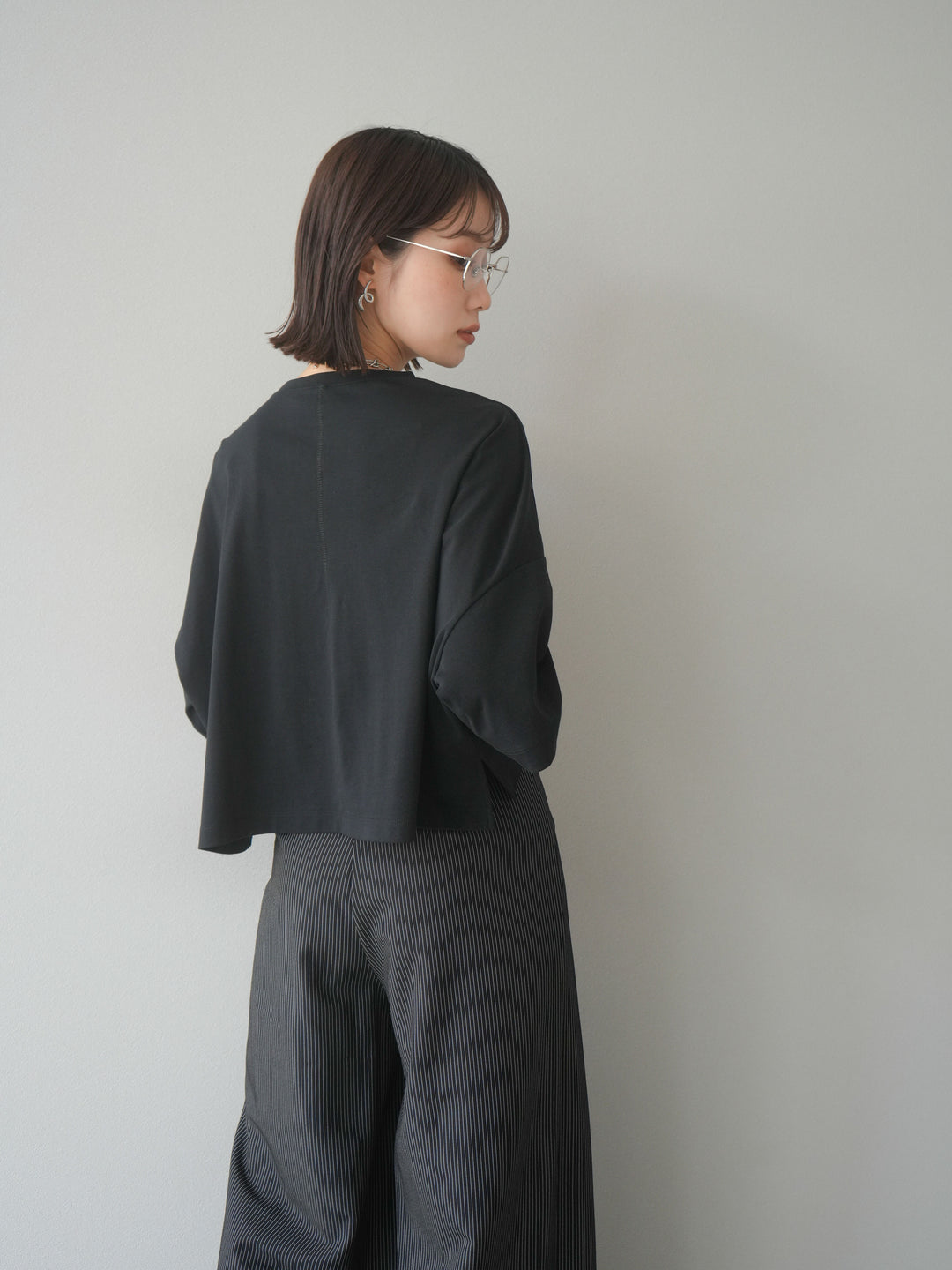 [預購] 光滑照片印花Logo變色短T卹/黑色