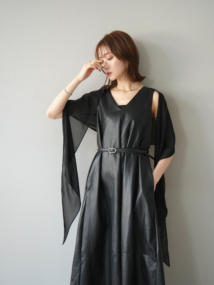 [予約]レザーAラインワンピース/ブラック
