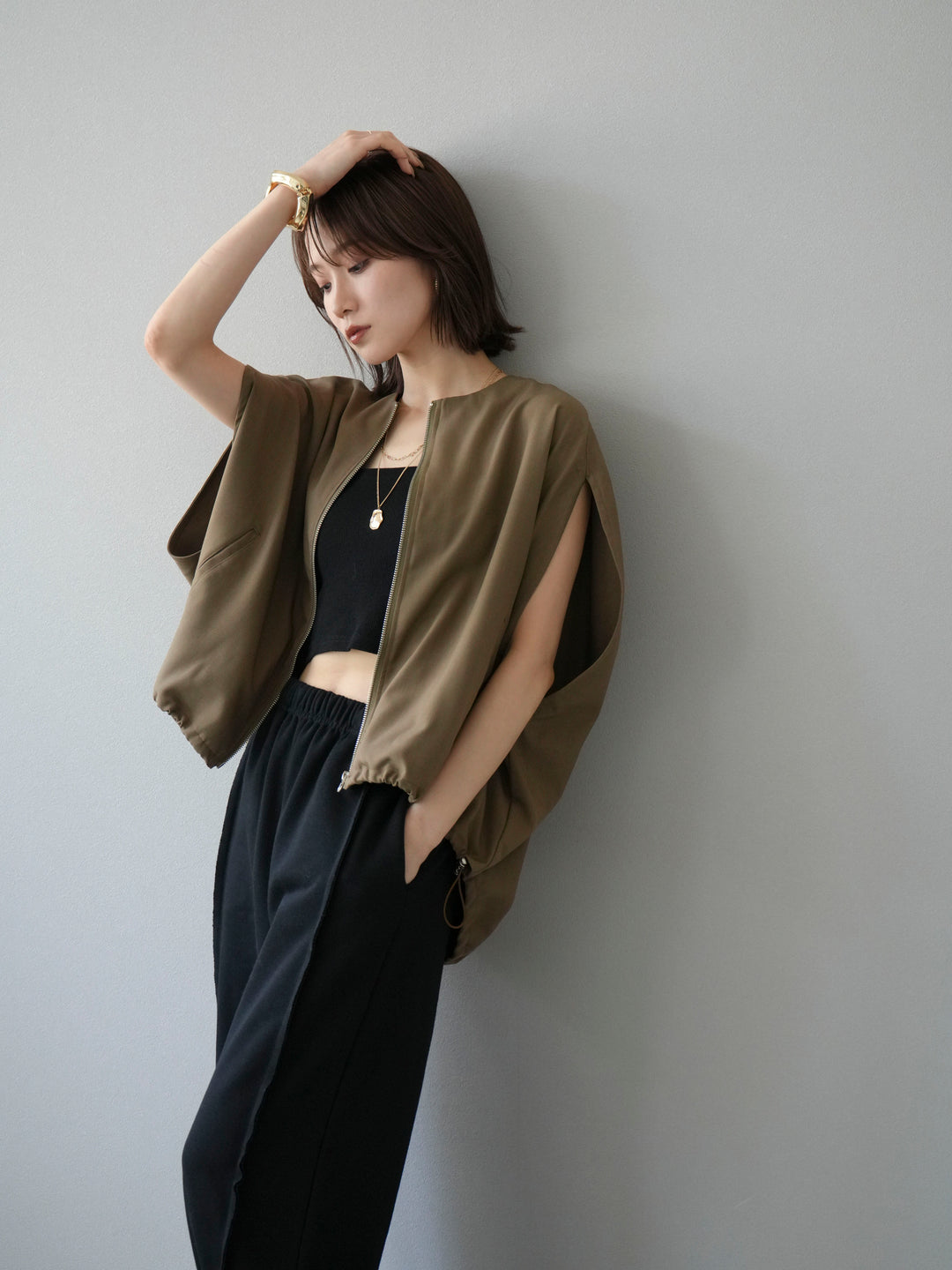 [予約]スリーブレスドロストZIPブルゾン/ブラウン