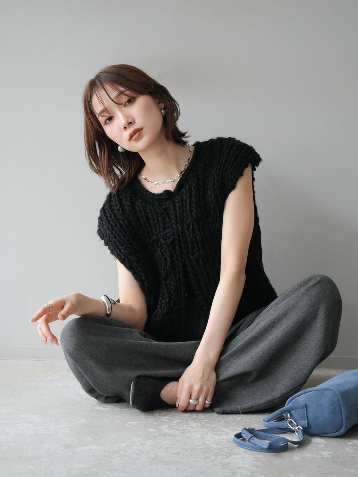 [SET] 手編繩結背心+粗花呢觸感褶皺寬褲（2件組）