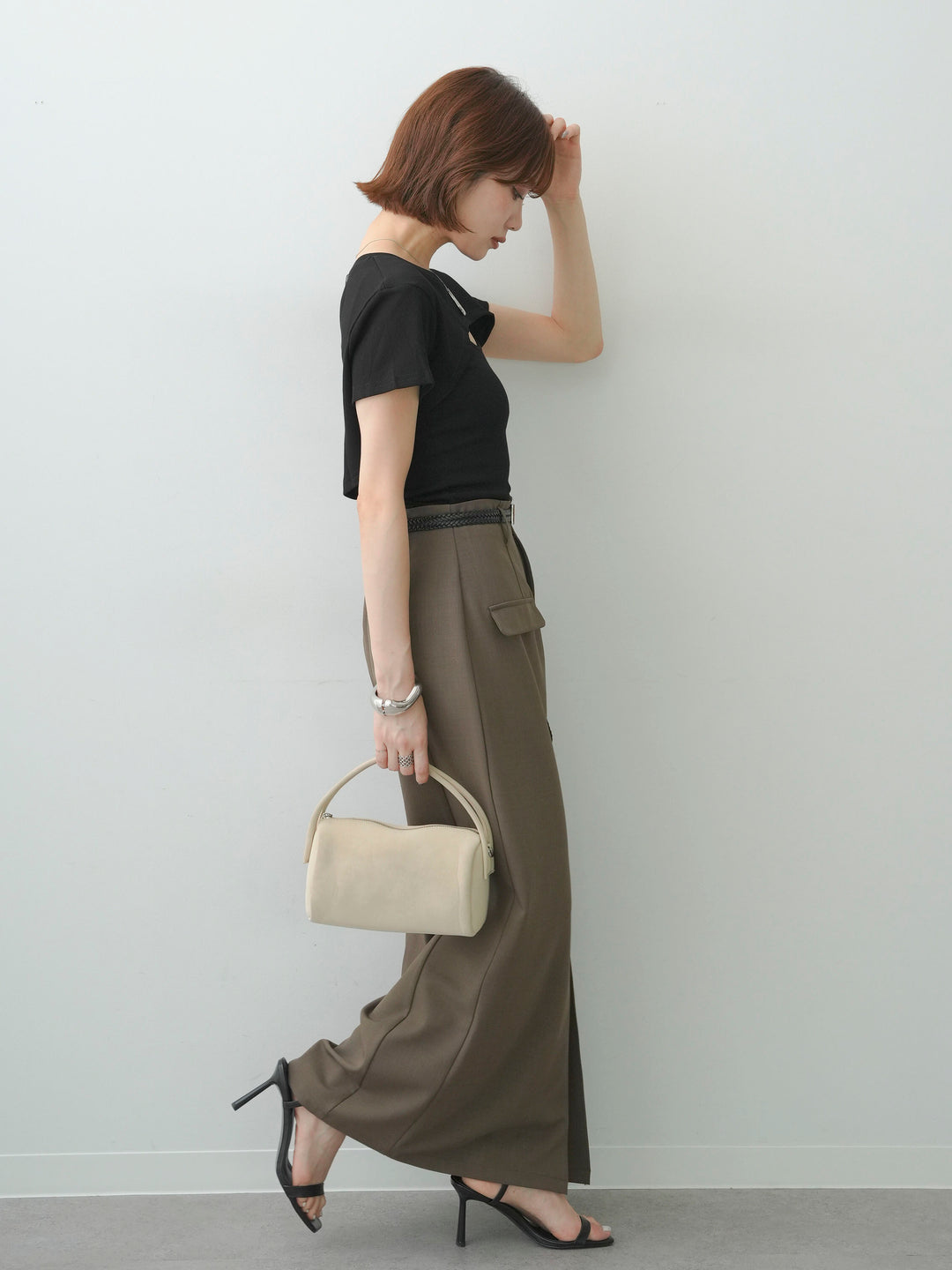 [SET]フロントオープンレイヤードトップスセット+クレープデシンフラップ付きストレートスカート(2set)