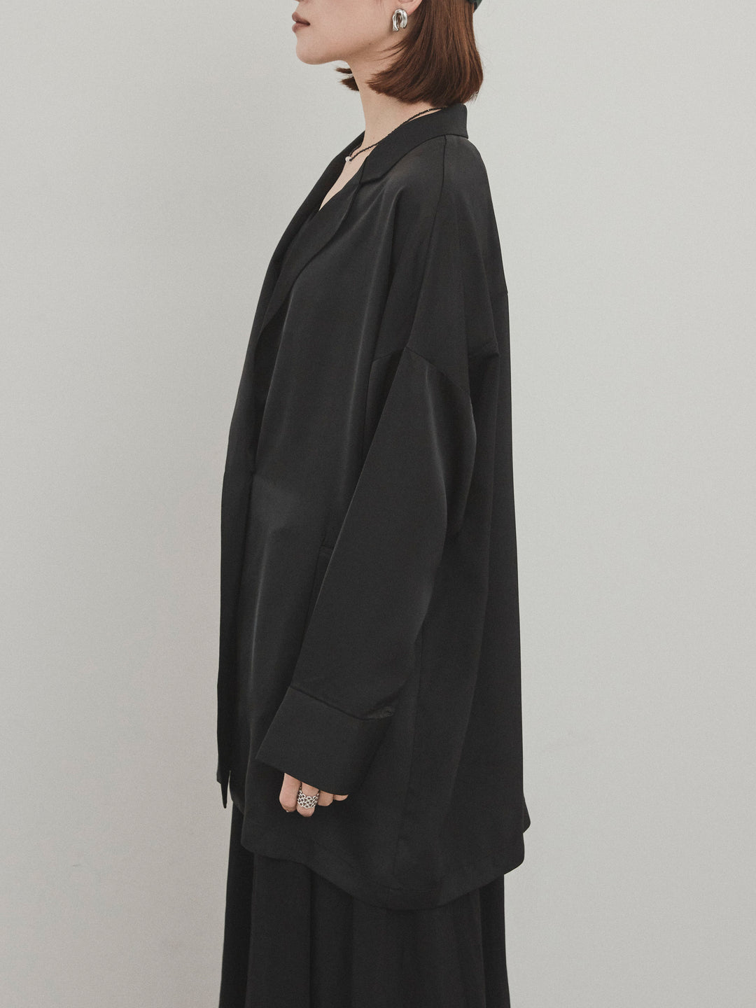 [預購] 霧面緞面夾克/黑色