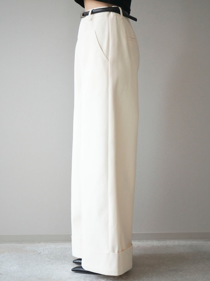 [予約]ベルト付き折り返しコットンツイルワイドパンツ/ivory