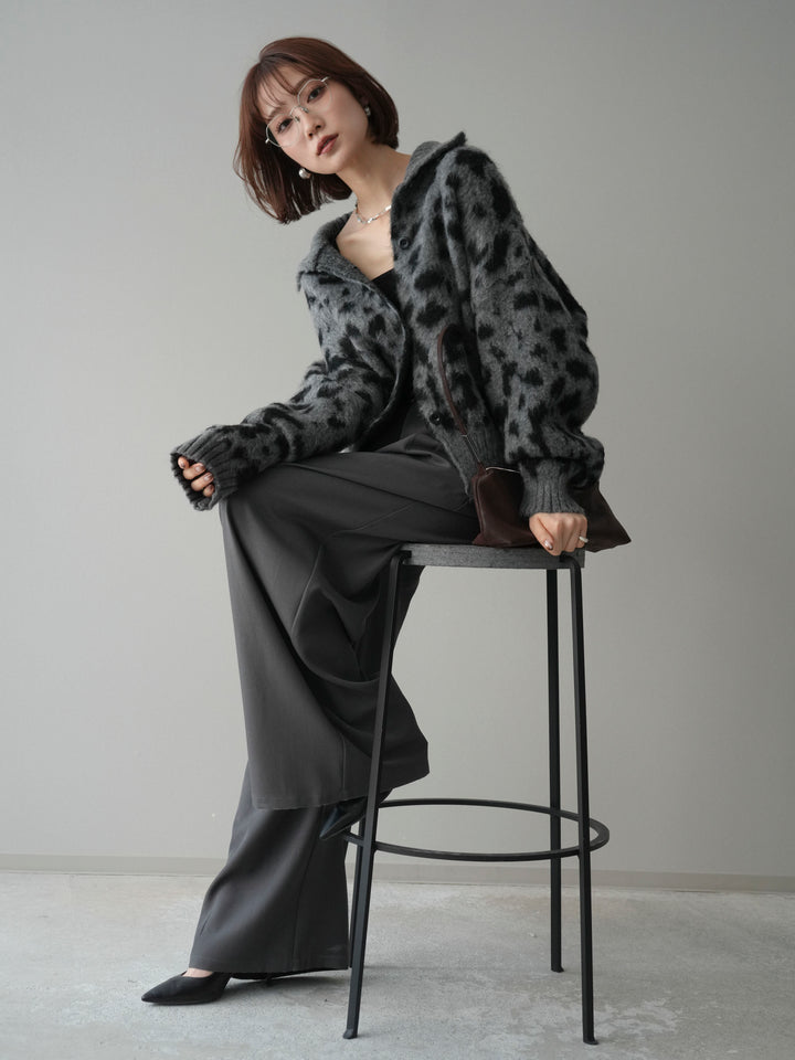[予約]スタンドネックレオパード柄ニットカーディガン/gray