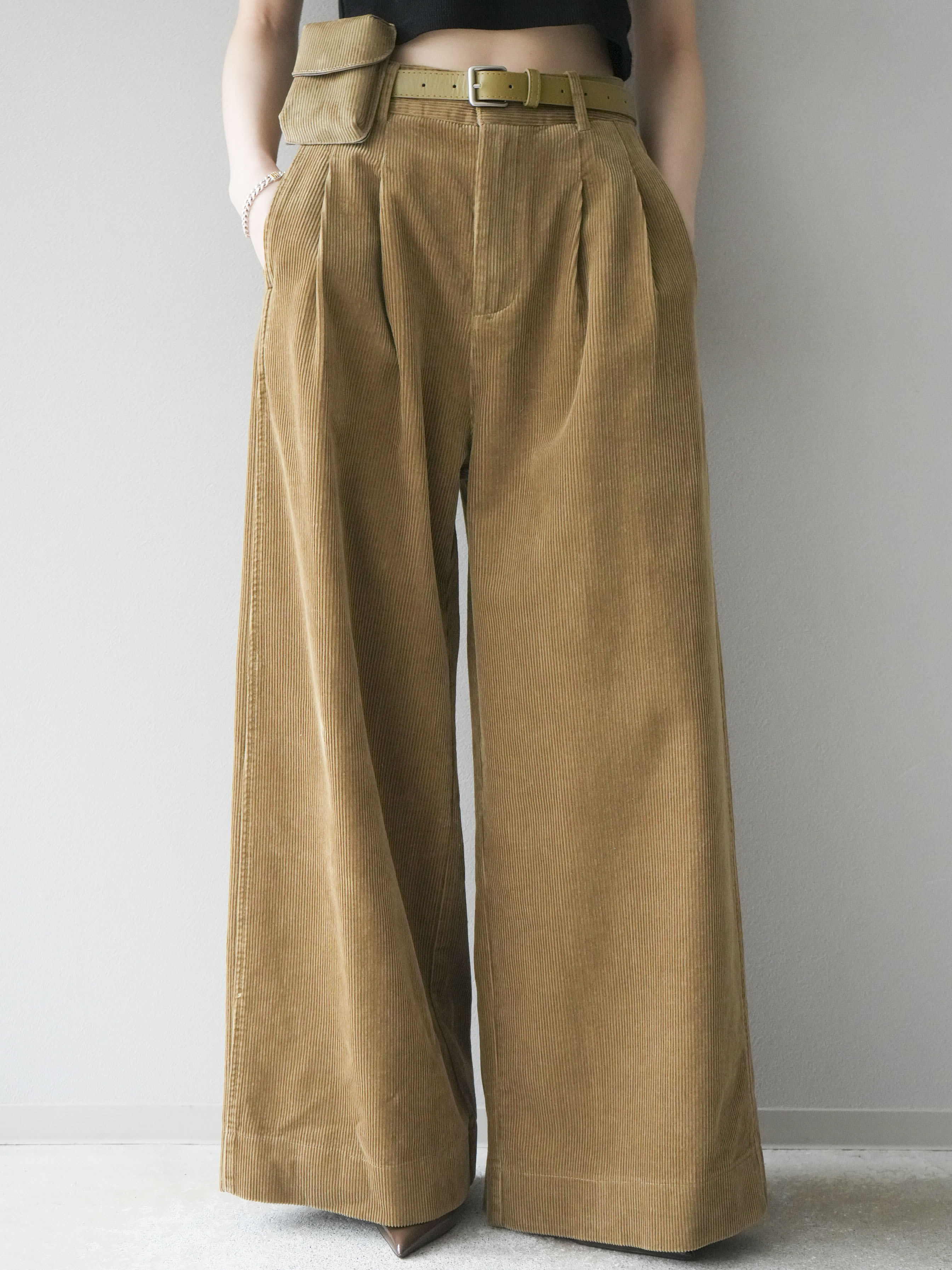 予約]ベルト付コーデュロイワイドパンツ/beige – Lumier
