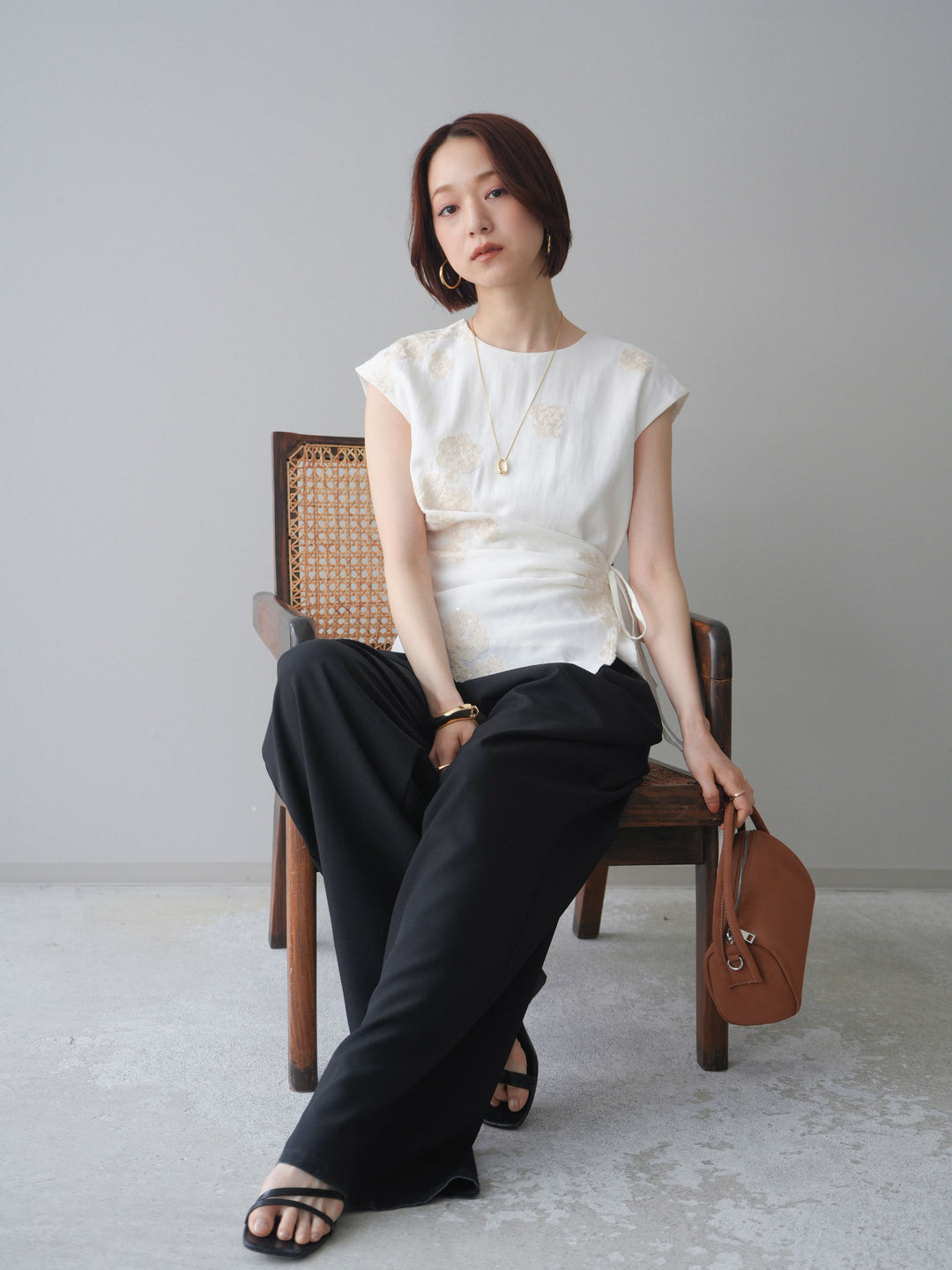 [SET]リネンタッチフラワージャガードトップス+ベルト付キーホルダーモチーフワイドパンツ(2set)