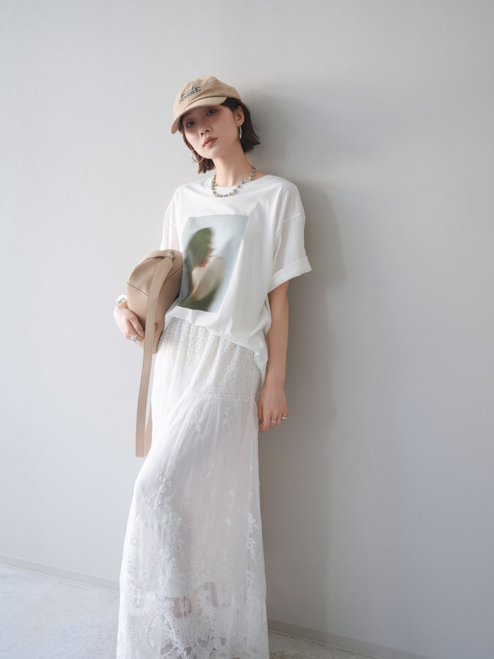 [SET]ブラーアートフォトTシャツ+シアーレースマキシスカート(2set)