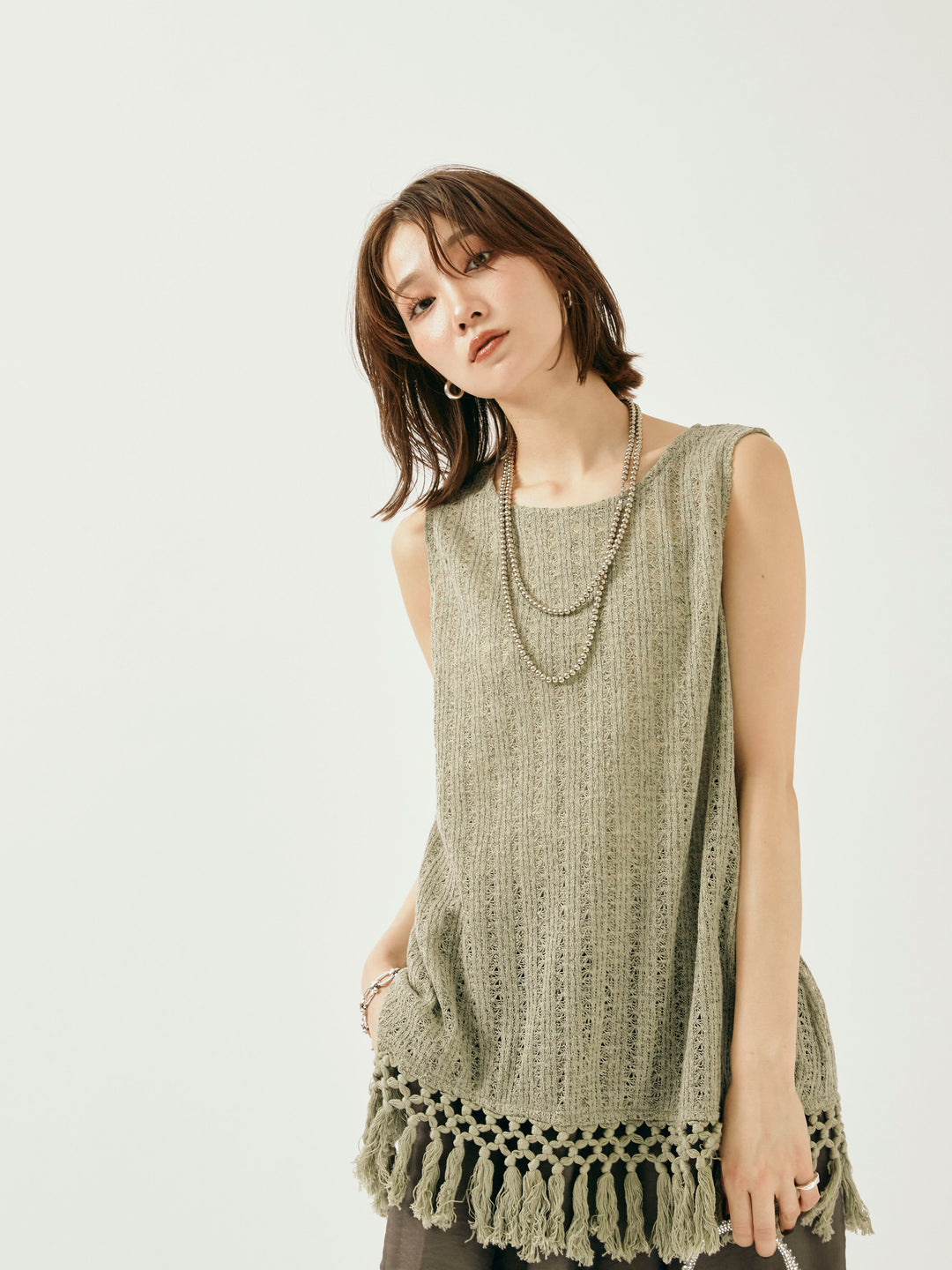 [予約]フリンジ透かし編みニットベスト/カーキ