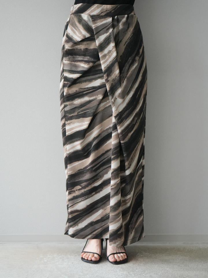 [予約]ニュアンスプリントタックIラインスカート/ブラウン