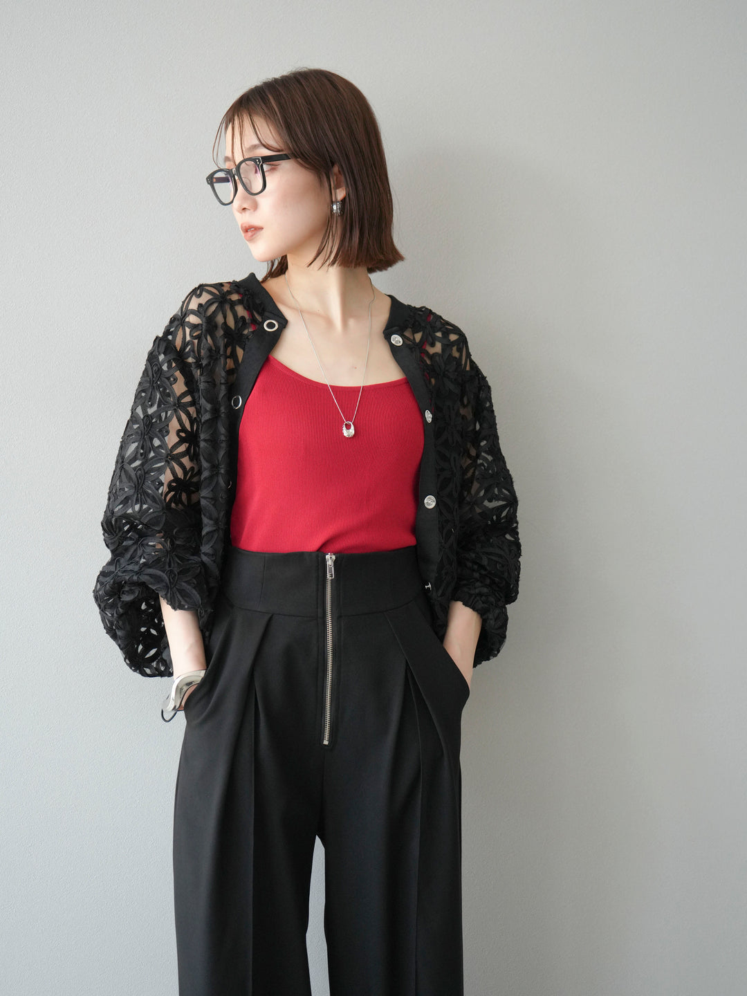 [套裝] 蕾絲透明上衣 + 選配配件套裝（2 套）